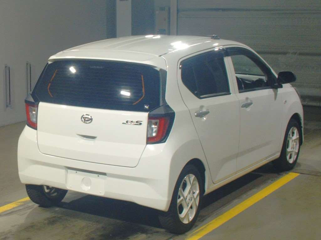 2022 Daihatsu Mira es LA350S[1]