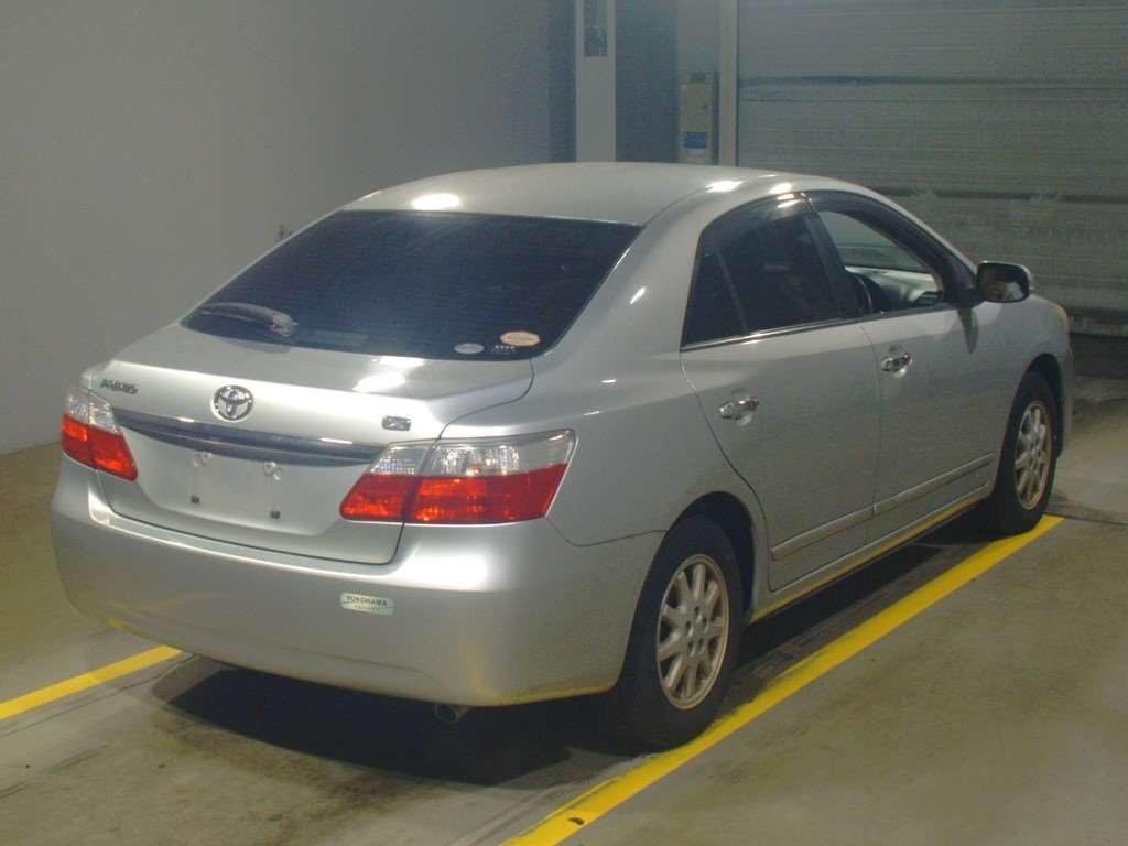 2008 Toyota Premio ZRT260[1]