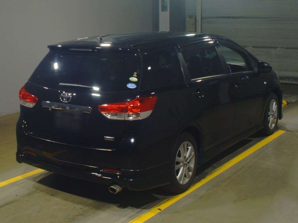 2010 Toyota Wish ZGE20W[1]