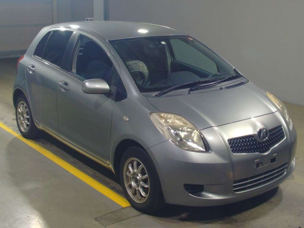 2006 Toyota Vitz KSP90[2]