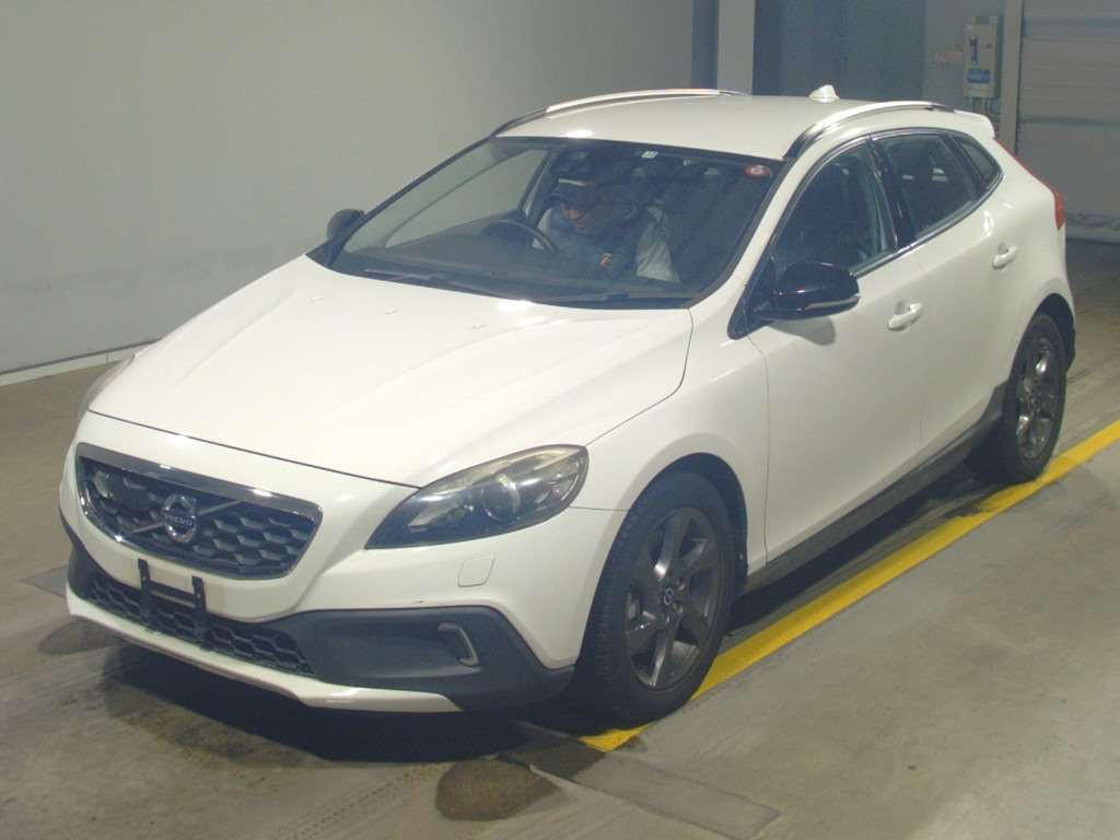 2013 Volvo V40 MB5204T[0]