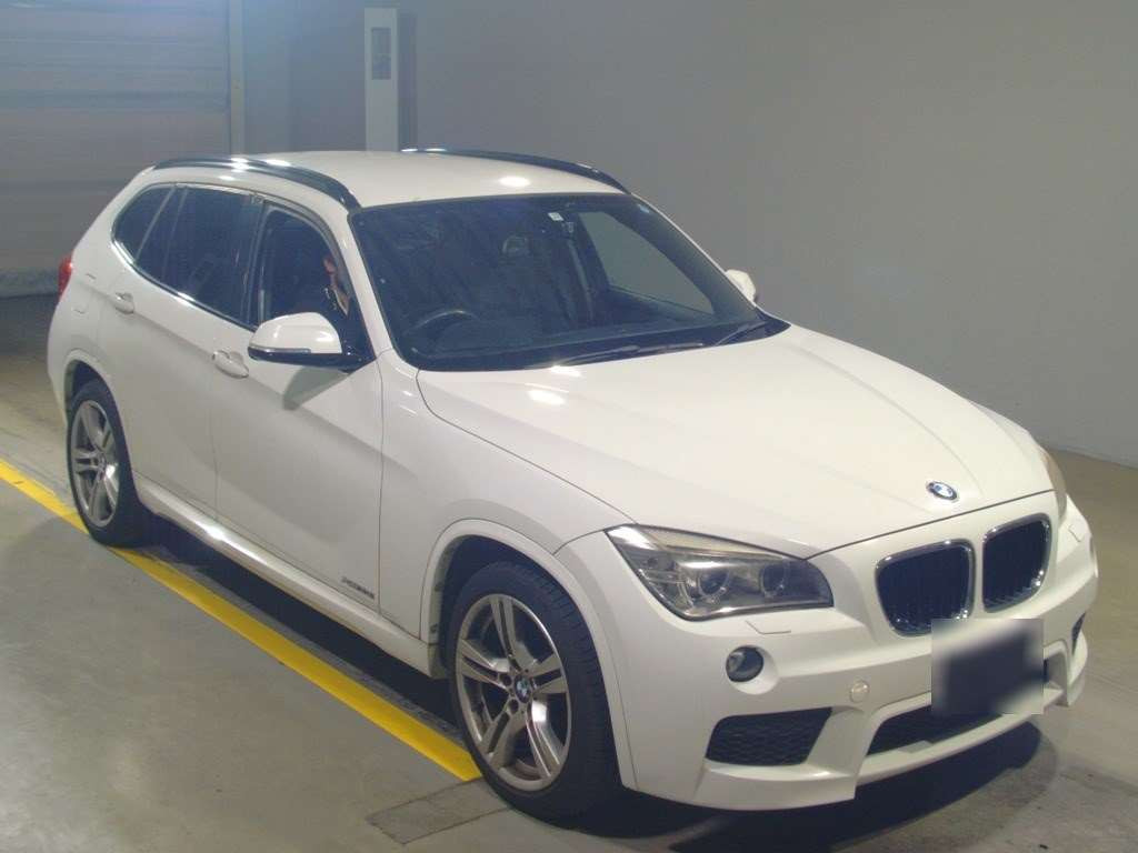 2013 BMW X1 VM20[2]