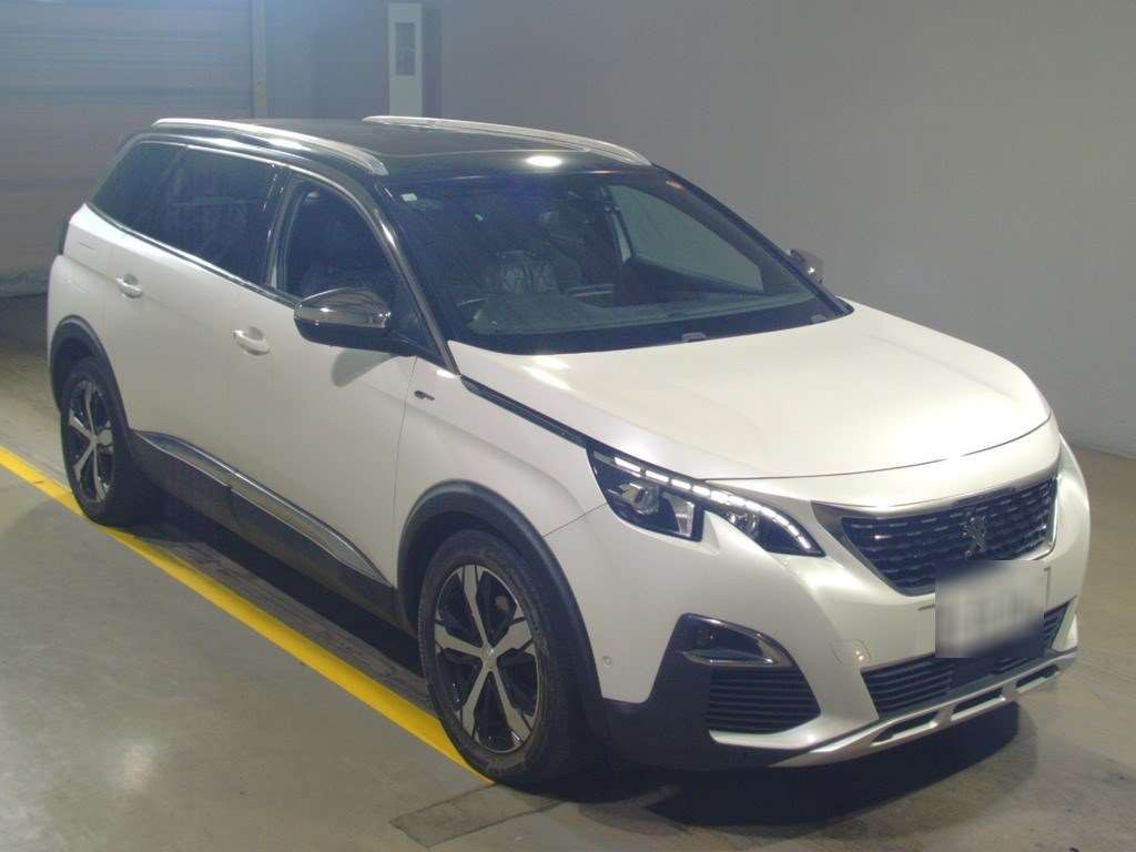 2018 Peugeot 5008 P87AH01[2]