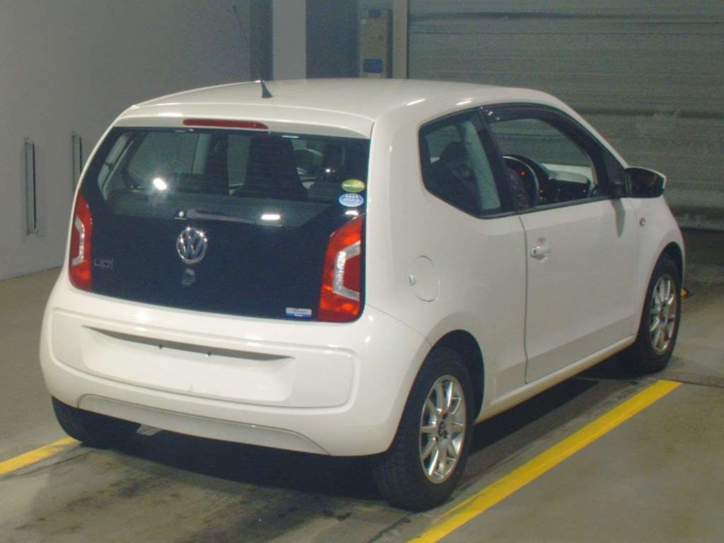 2013 Volkswagen up! AACHY[1]