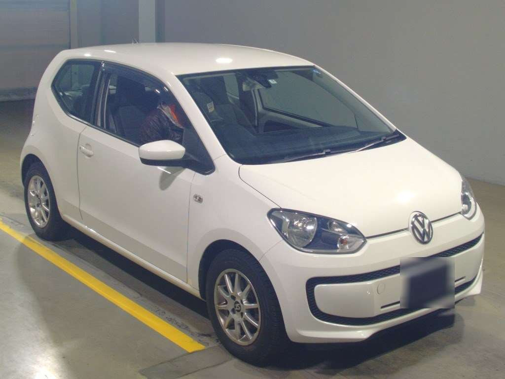 2013 Volkswagen up! AACHY[2]