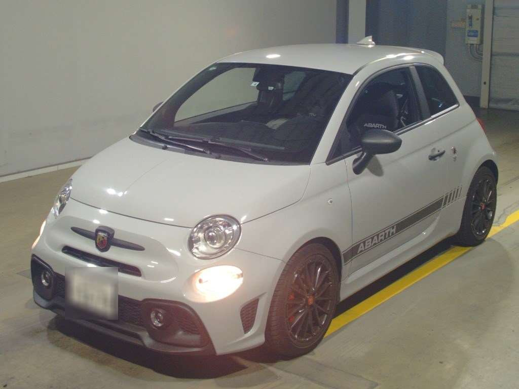 2022 Abarth Abarth 595 31214T[0]