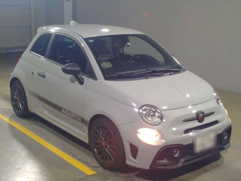 2022 Abarth Abarth 595 31214T[2]