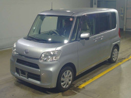 2017 Daihatsu Tanto