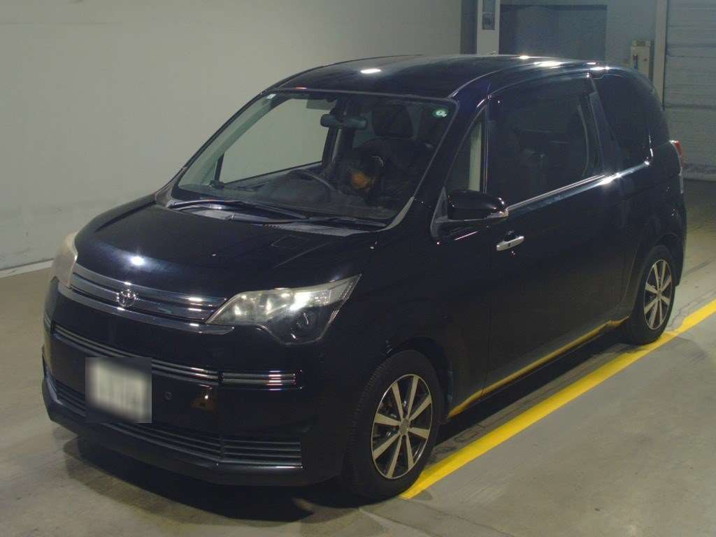 2013 Toyota Spade NCP141[0]