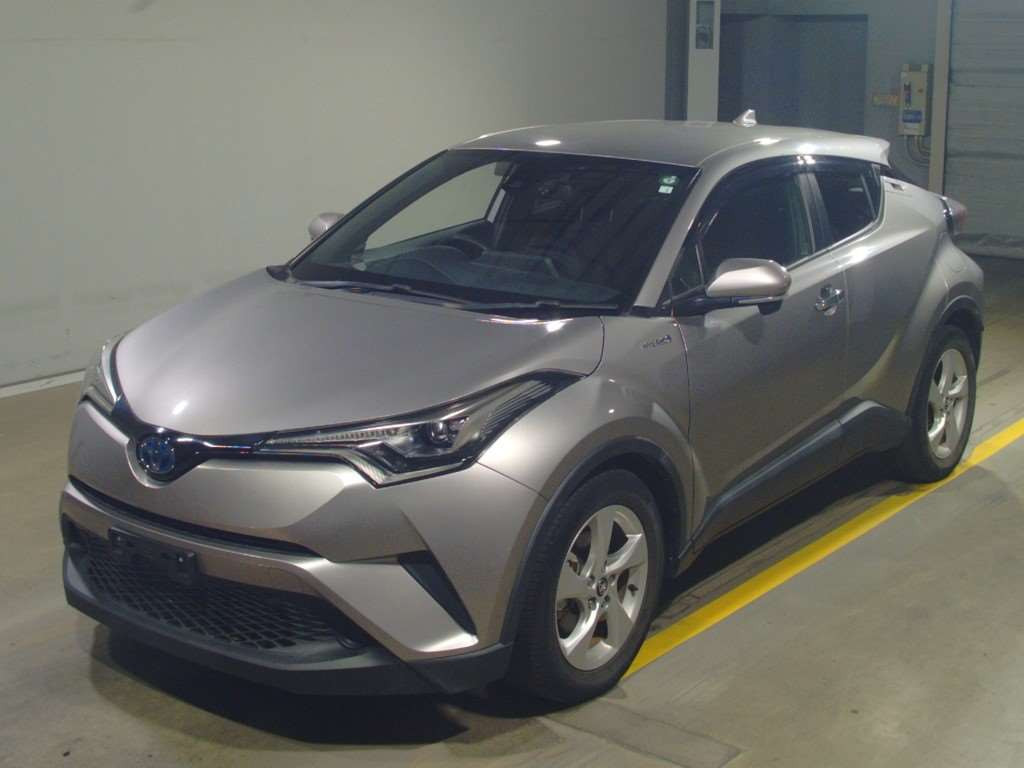 2018 Toyota C-HR ZYX10[0]