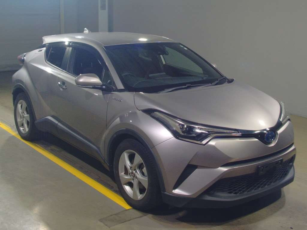 2018 Toyota C-HR ZYX10[2]