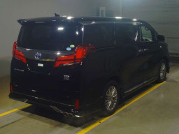 2019 Toyota Alphard Hybrid