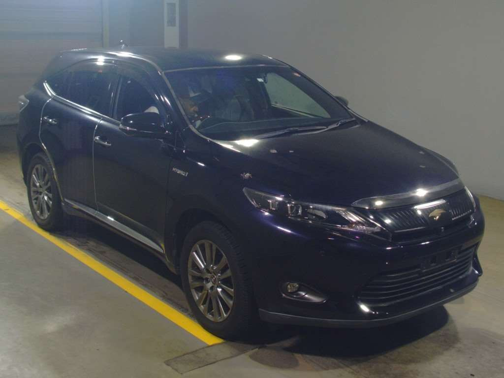 2014 Toyota Harrier Hybrid AVU65W[2]