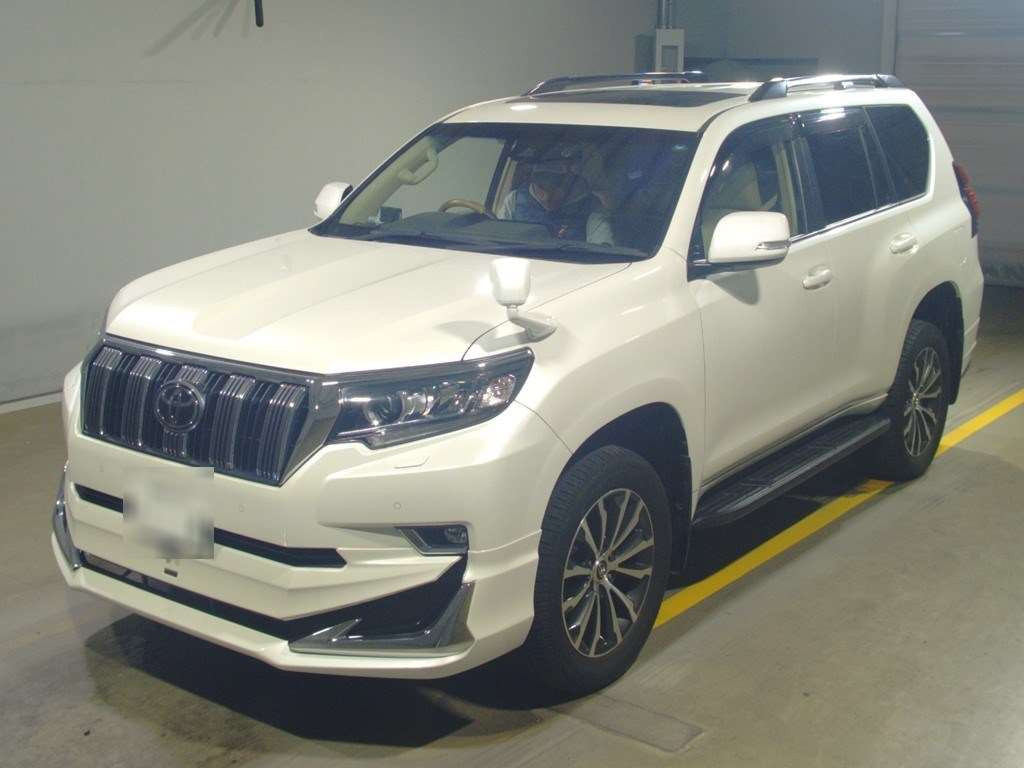 2019 Toyota Land Cruiser Prado TRJ150W[0]