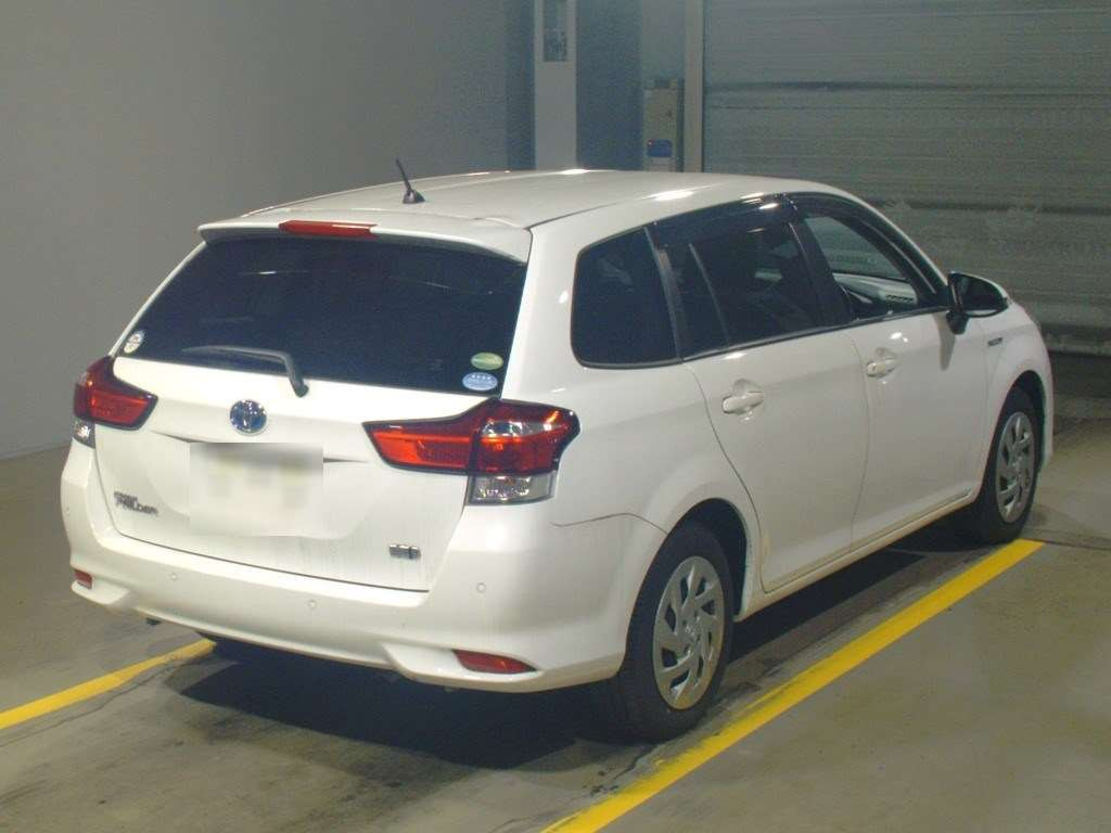 2019 Toyota Corolla Fielder NKE165G[1]