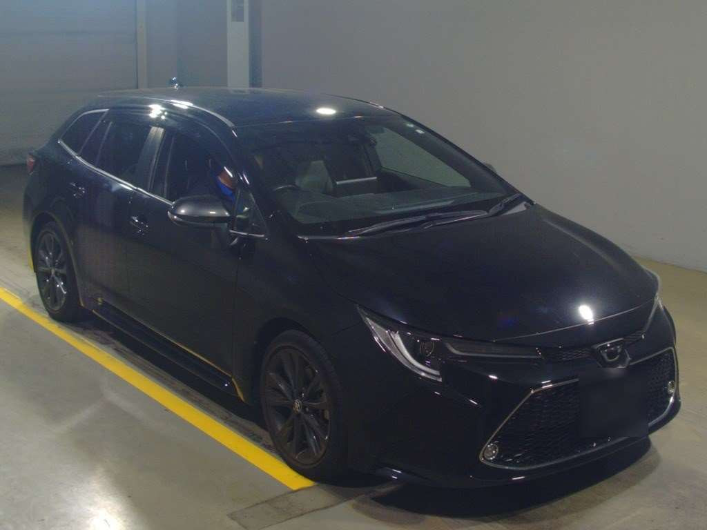 2022 Toyota Corolla Touring Wagon ZRE212W[2]