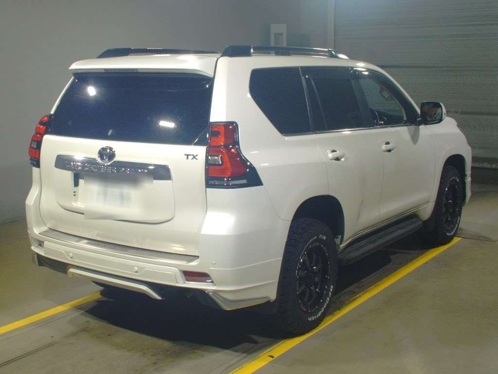 2023 Toyota Land Cruiser Prado GDJ150W[1]