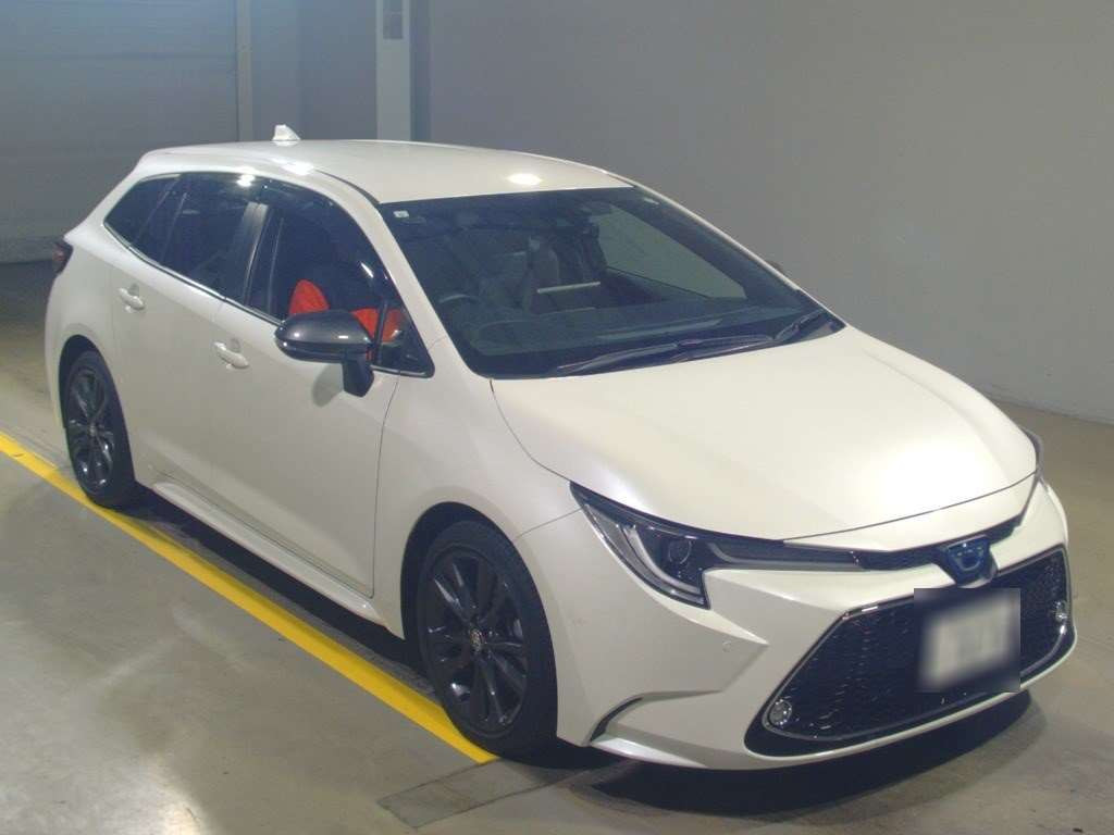 2021 Toyota Corolla Touring Wagon ZWE211W[2]