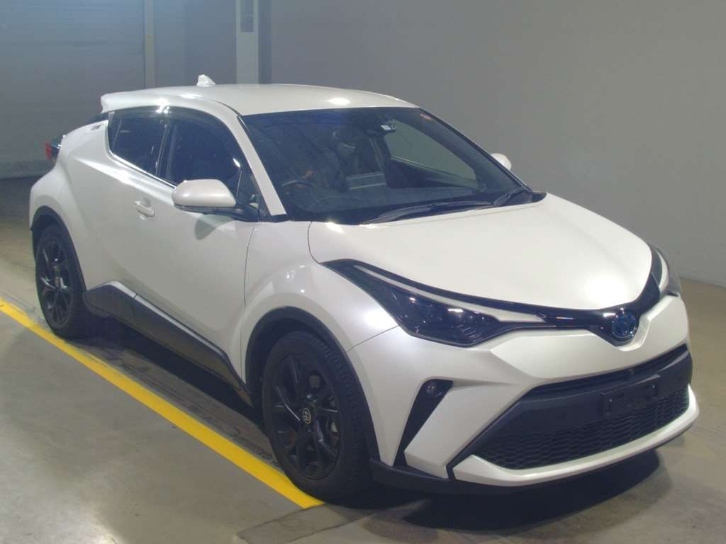 2021 Toyota C-HR ZYX11[2]