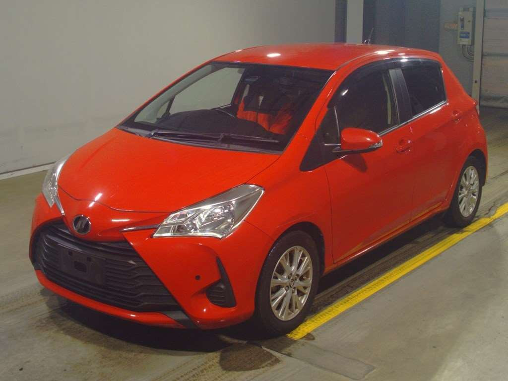 2017 Toyota Vitz NSP130[0]