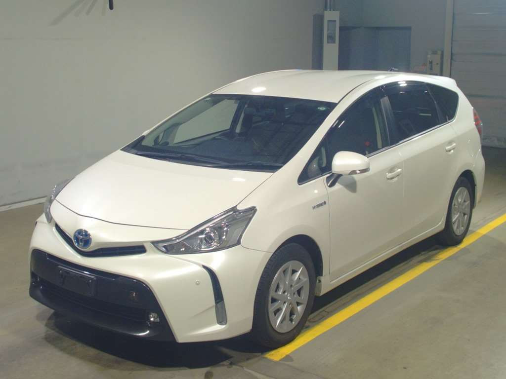 2015 Toyota Prius alpha ZVW40W[0]