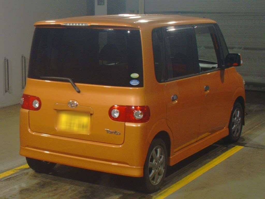 2007 Daihatsu Tanto L350S[1]