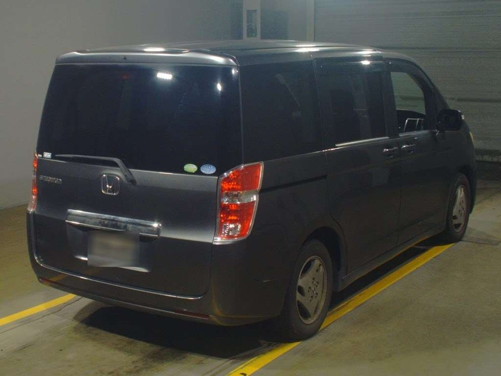 2011 Honda Step WGN RK1[1]