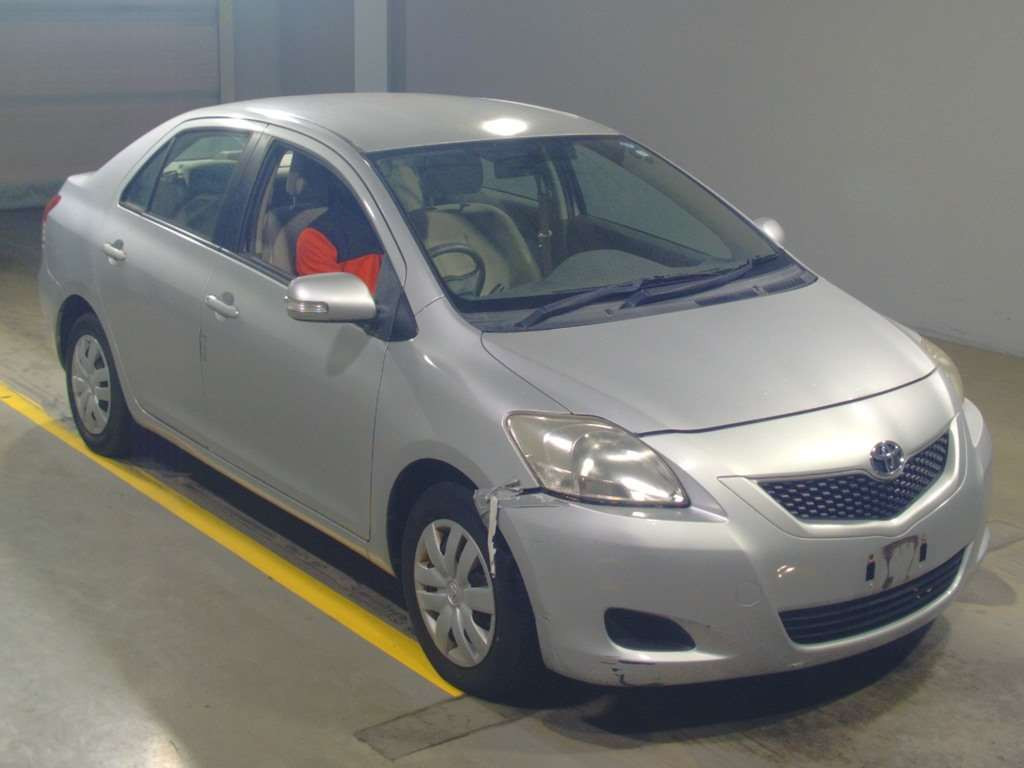 2009 Toyota Belta SCP92[2]