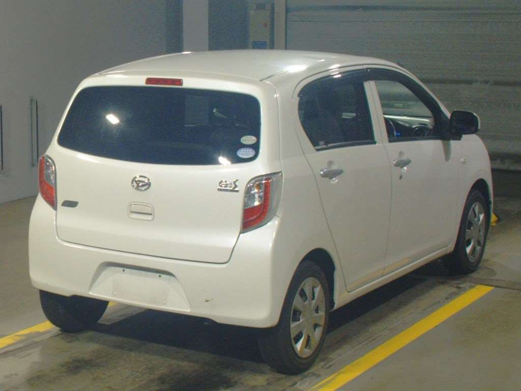 2012 Daihatsu Mira es LA300S[1]