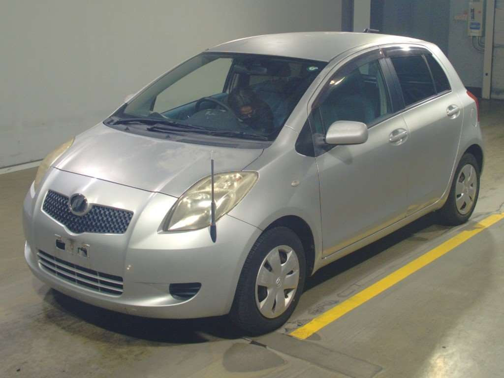 2007 Toyota Vitz SCP90[0]