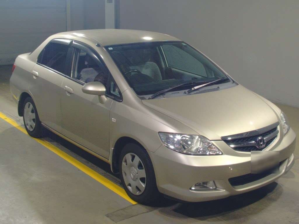 2007 Honda Fit Aria GD8[2]