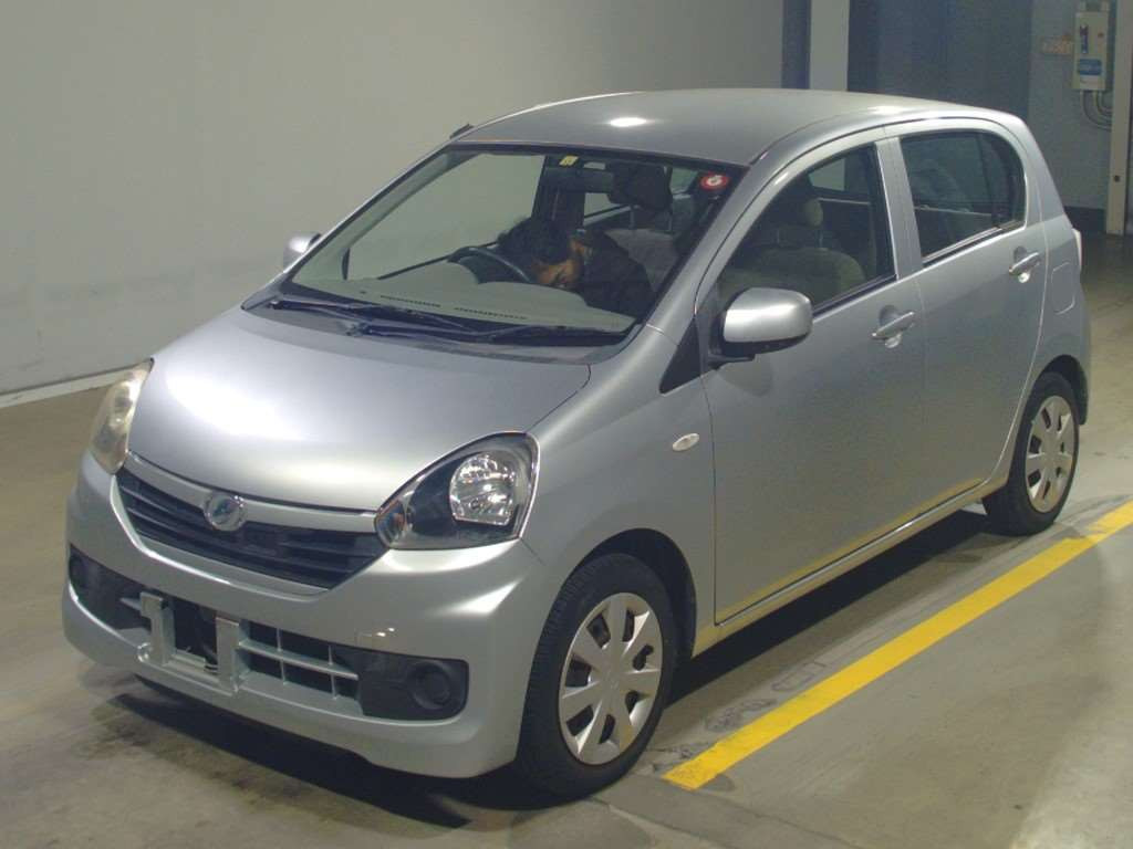 2013 Daihatsu Mira es LA300S[0]