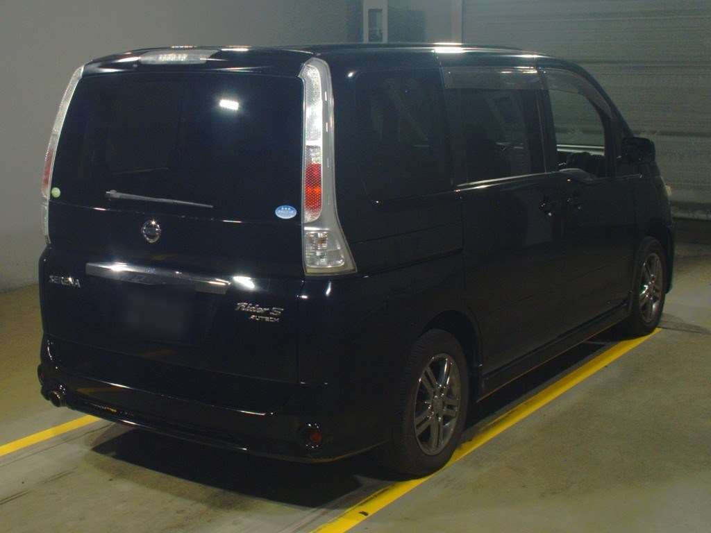 2005 Nissan Serena NC25[1]