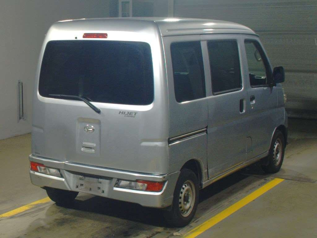 2018 Daihatsu Hijet Cargo S321V[1]