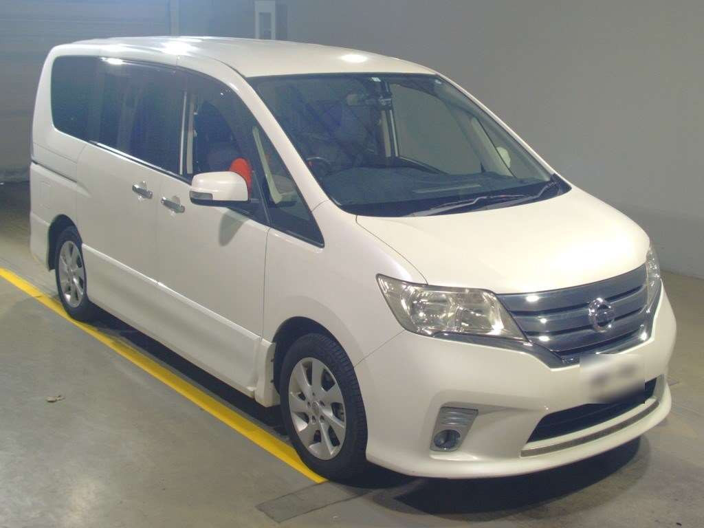 2012 Nissan Serena FC26[2]