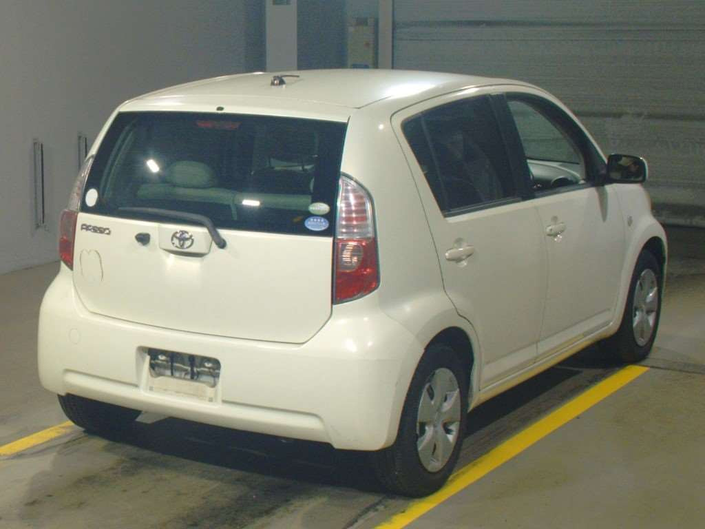 2007 Toyota Passo QNC10[1]