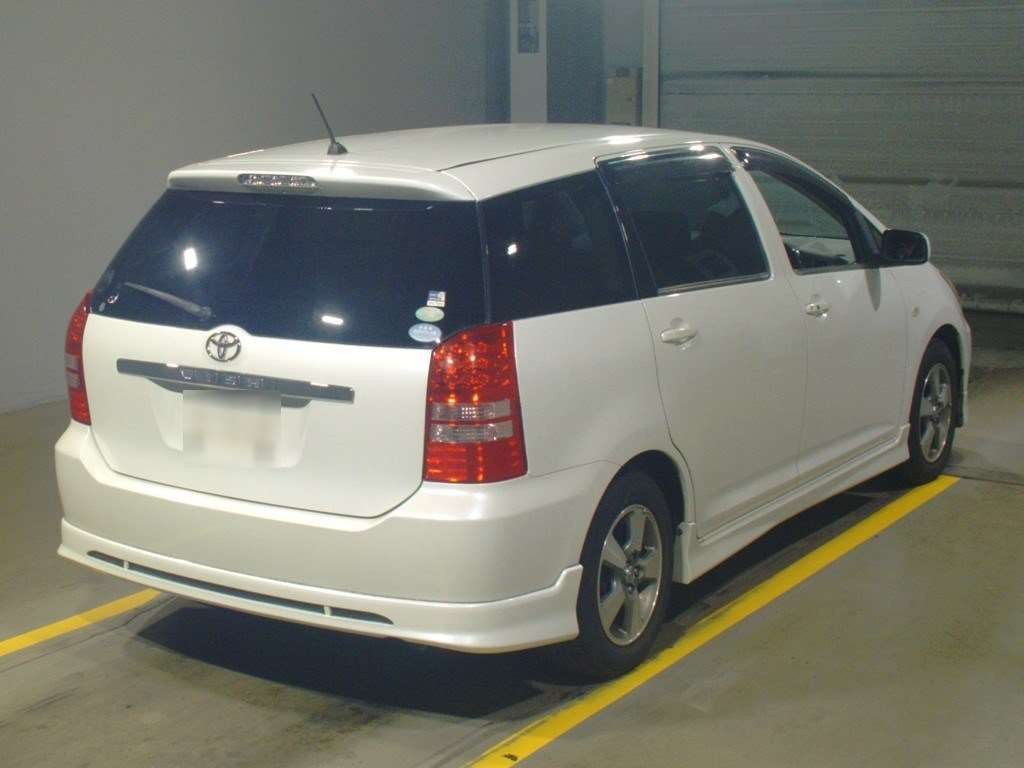 2004 Toyota Wish ANE10G[1]