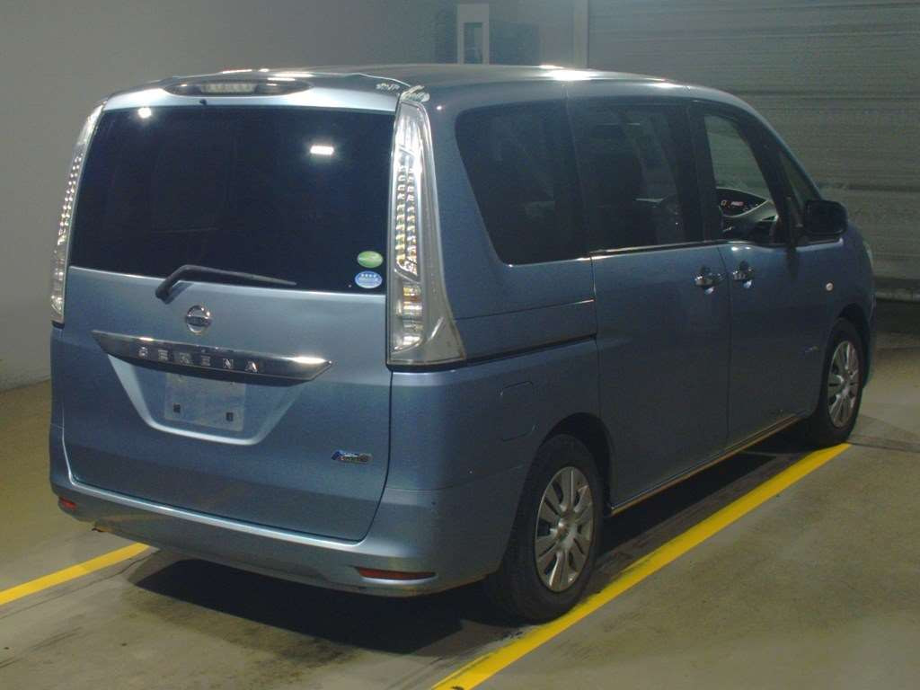 2012 Nissan Serena HC26[1]