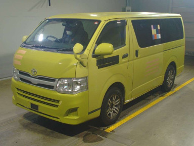 2013 Toyota Regiusace Van