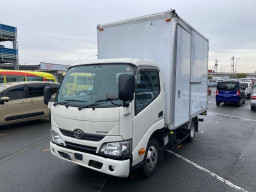 2017 Toyota Dyna Truck