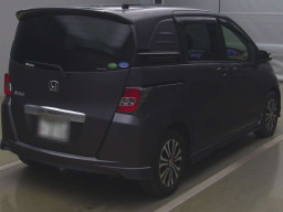 2014 Honda Freed Spike