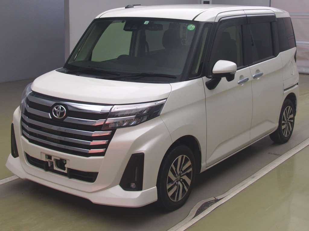 2022 Toyota Roomy M900A[0]