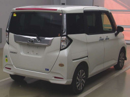 2022 Toyota Roomy