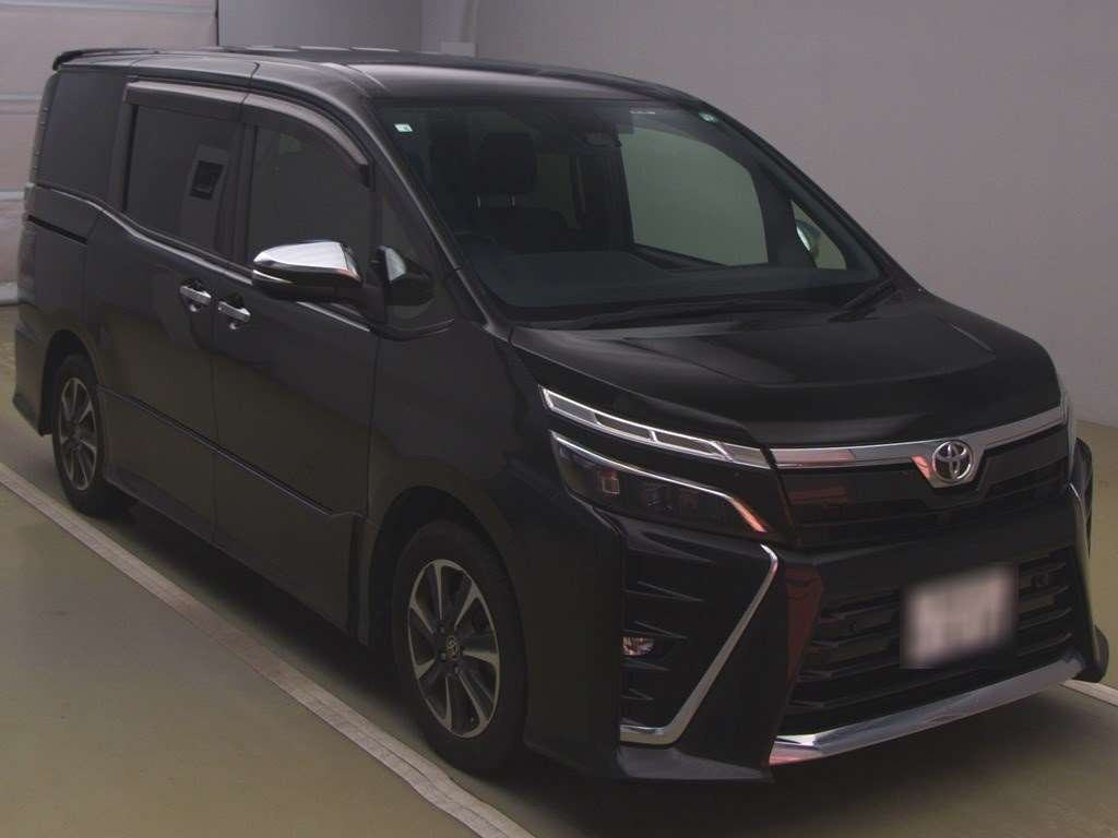 2020 Toyota Voxy ZRR80W[2]