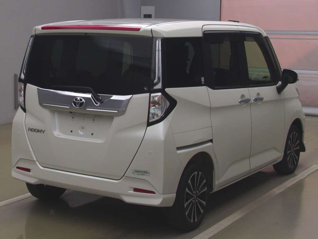 2022 Toyota Roomy M900A[1]