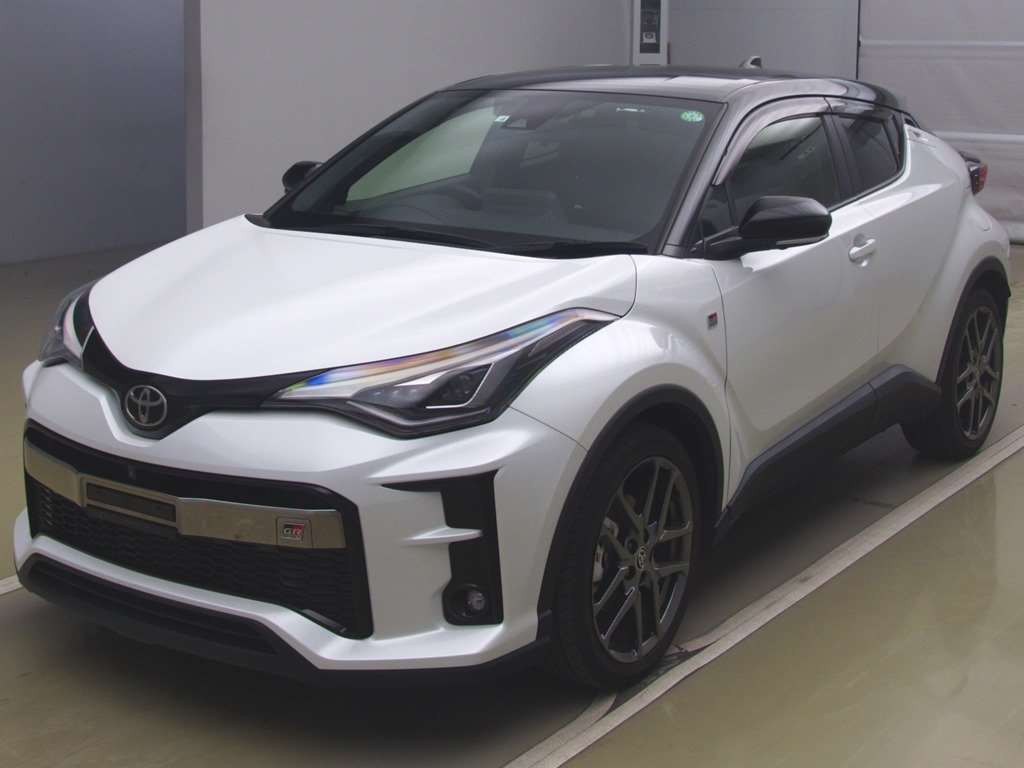 2022 Toyota C-HR ZYX11[0]