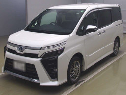 2020 Toyota Voxy