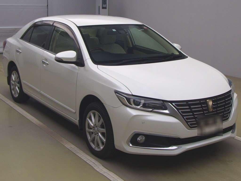 2017 Toyota Premio ZRT260[2]