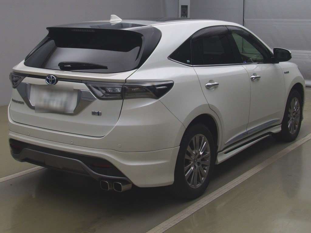 2014 Toyota Harrier Hybrid AVU65W[1]