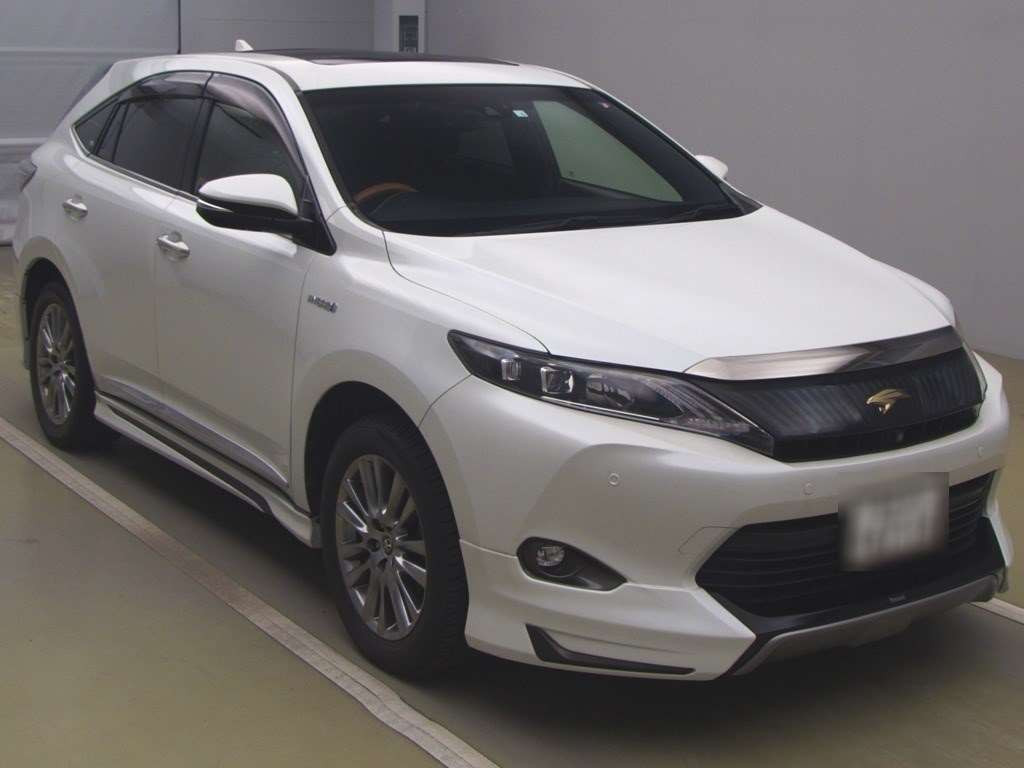 2014 Toyota Harrier Hybrid AVU65W[2]